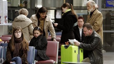 Эмиграция уменьшается, но из Литвы уезжает больше людей, чем приезжает