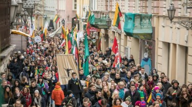Литва празднует 101-ую годовщину восстановления государства
