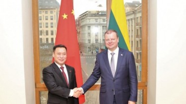 В связи с ростом напряжения вокруг Huawei, премьер Литвы принял посла Китая