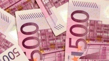 На зарплаты бюджетников в 2020-м собираются выделить дополнительно почти 400 млн евро
