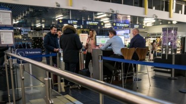 В Вильнюсском аэропорту для досмотра пассажиров оборудованы рамочные смарт-детекторы