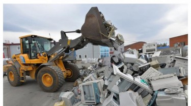 Рост отходов электроники сродни цунами