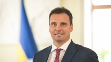 Президент Украины назначил А. Абромавичюса на должность в оборонной отрасли (дополнено)