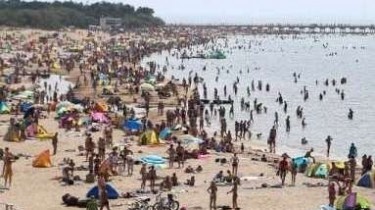 Министр призывает жителей купаться только на официальных пляжах