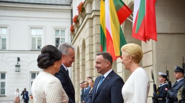 Президент Г. Науседа прибыл с первым зарубежным визитом в Польшу
