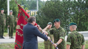 Р. Вайкшнорас принял командование сухопутными силами Литвы