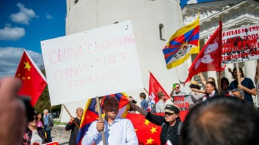 Полиция Литвы уточняет обстоятельства инцидента во время митинга в поддержку Гонконга