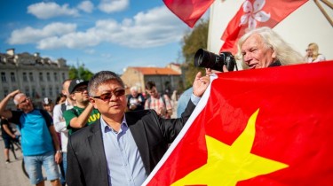 Китайцы, спровоцировавшие конфликт во время митинга в поддержку Гонконга, оштрафованы