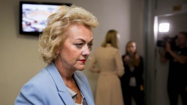 КНБО Литвы предлагает расследовать и связи И. Розовой, и действия политиков