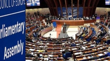 Политики стран Балтии бойкотируют праздничные мероприятия СЕ в знак протеста против России