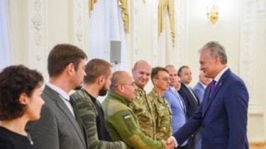 Президент встретился с находящимися в Литве на лечении украинскими военными