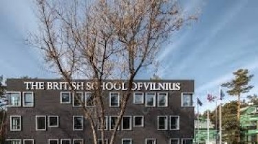 Кабмин Литвы разрешил частной столичной школе обучать по английской программе