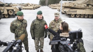Главнокомандующий ВС Литвы посетил дислоцированных в Пабраде американских военных