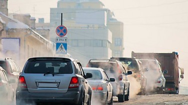 Предлагается ввести плату за загрязняющие автомобили только при первой покупке