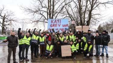 Турецкие рабочие, которые строят стадион в Каунасе, начали забастовку (СМИ)