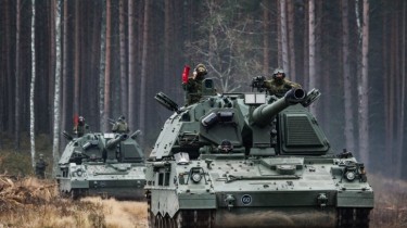 Для литовской армия за 10 млн евро закупаются новые грузовики AROCS
