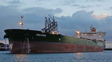 Судно, доставившее нефть для Беларуси, вошло в Клайпедский порт