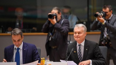 Глава Литвы вернулся к столу переговоров по бюджету ЕС, но надежды договориться блекнут
