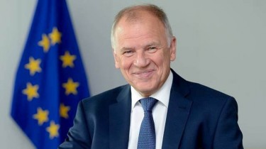 Завершив работу еврокомиссаром В. П Андрюкайтис станет спецпосланником ВОЗ в Европе