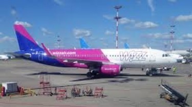 Wizz Air временно останавливает рейсы в Норвегию (дополнено)