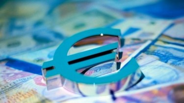 Литва на международных рынках взяла заем в размере 2 млрд евро