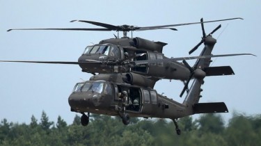 Литва закупит у США четыре вертолета Black Hawk