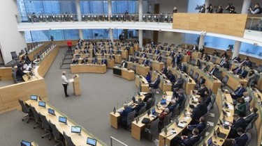 Парламент Литвы декларировал преемственность внешнеполитического курса