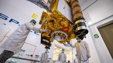 NASA запускает корабль-камикадзе