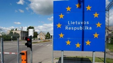 Могут быть закрыты погранпункты из-за роста попыток мигрантов попасть в Литву в фурах