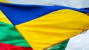 Премьер Литвы отправляется в Киев, чтобы выразить поддержку Украине