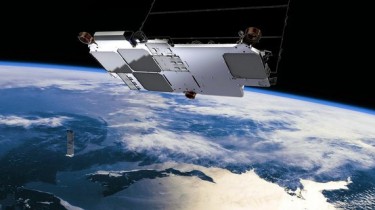 SpaceX: Геомагнитная буря обрекла на падение 40 спутников Starlink