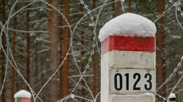 Пограничники не пропустили в Литву из Беларуси трех нелегальных мигрантов