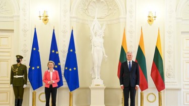 Президент Литвы обсудил с главой ЕК санкции России
