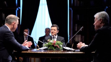 Президенты Литвы и Польши в среду встретятся в Киеве с президентом Украины В. Зеленским