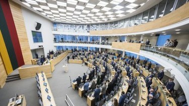Сейм утвердил декрет президента: в Литве вводится ЧП