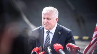 Глава Минобороны Литвы обсудит с министрами ЕС общую миссию по обучению украинских военных