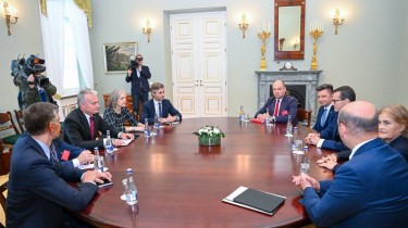 Президент Литвы обсудил с польским премьером цены на энергоносители, безопасность региона