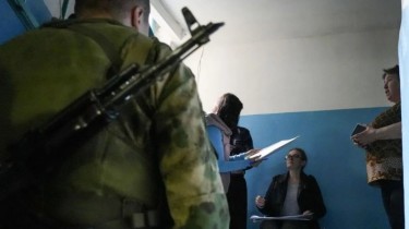 В контролируемых Россией регионах Украины проходят референдумы