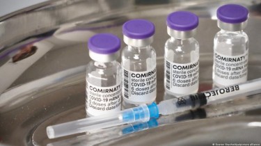 В Литву поступили 138,2 тыс. доз вакцин от коронавируса, адаптированных к варианту омикрон