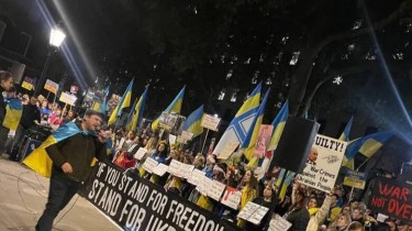 В столицах Европы прошли протесты после обстрела Россией украинских городов