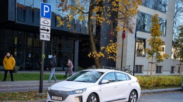 Мэр Вильнюса: в 2030-м году в столице Литвы половина машин будут электромобилями