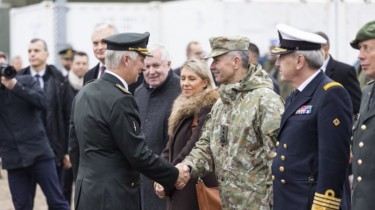 Командующий Вооруженными силами Литвы: ядерные учения РФ - большой вызов