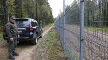 На границе Литвы с Беларусью развернули 22 нелегальных мигранта