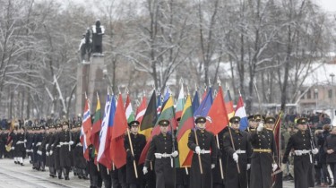 Литовская армия отмечает 104-ю годовщину восстановления