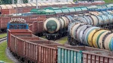 Запрет провоза нефти в Калининградскую область транзитом через ЕС вступает в силу