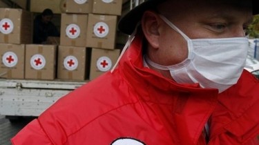 Литовский "Красный Крест" собрал за один день более 1 тыс. cпальных мешков для Украины