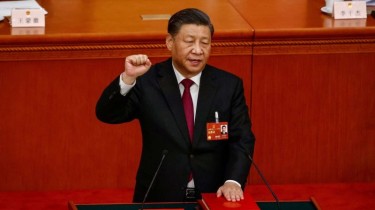 Лидер Китая Си Цзиньпин начал беспрецедентный третий срок в качестве президента Китая.
