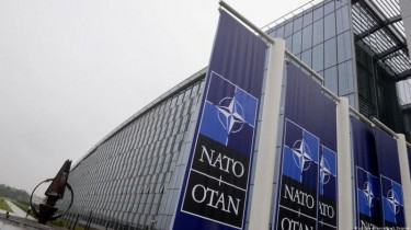 НАТО называет ядерную риторику России опасной и безответственной