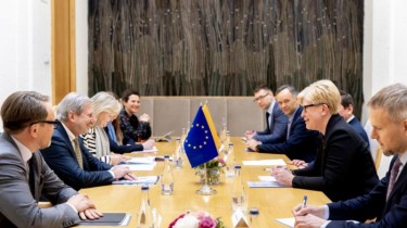 Премьер Литвы призывает ЕС предусмотреть дополнительную помощь Украине при пересмотре бюджета