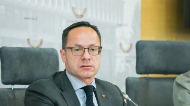 Председатель КИД Сейма Ж. Павилёнис: действия послов будет оценено после расследования МИД